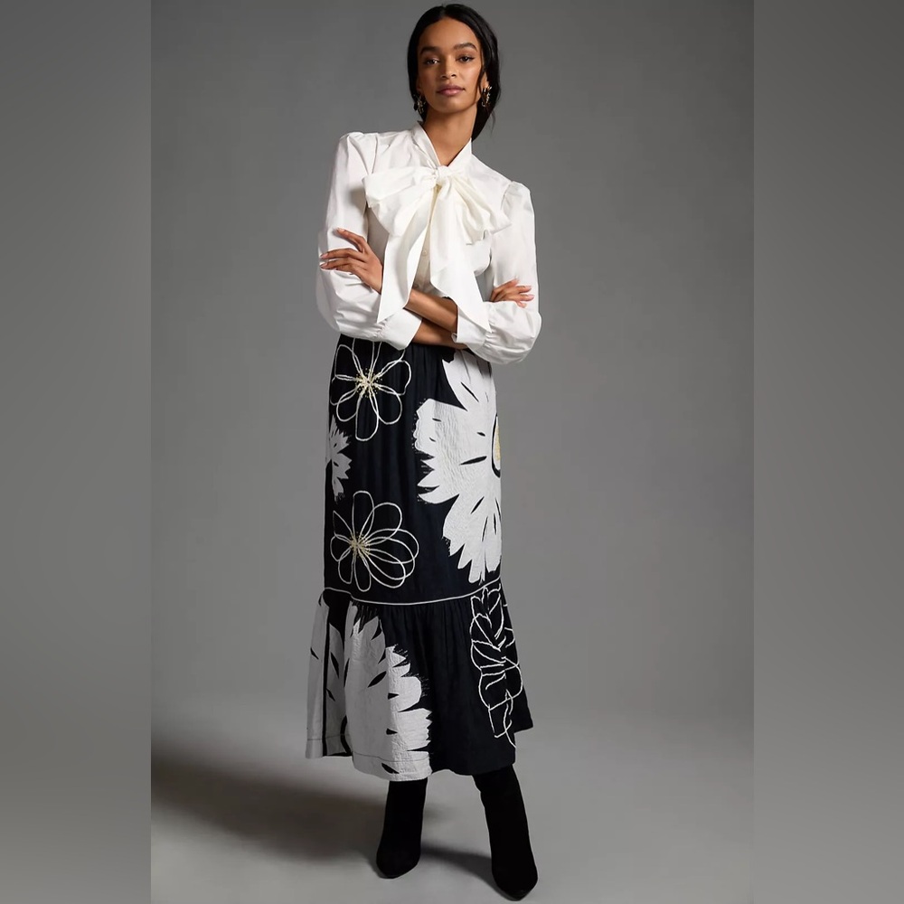 Maeve by anthropologie size XS Tiered Floral Skirt
